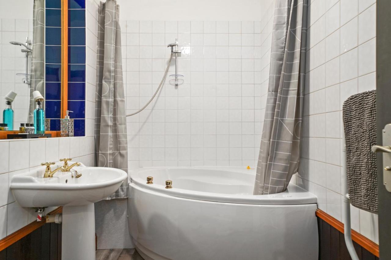 Maberly Lux - Grampian Lettings Ltd Appartement Aberdeen Buitenkant foto